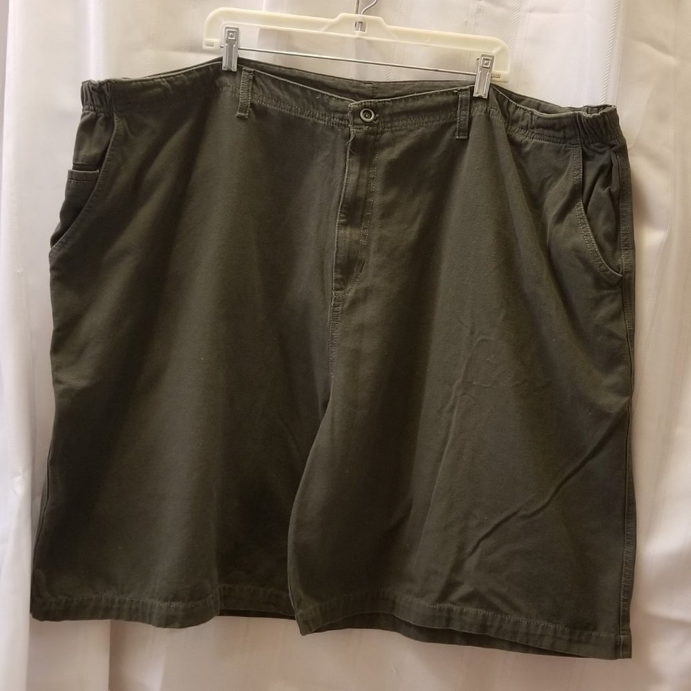 Mens Sz 5XL Big Dogs  Olive color Shorts